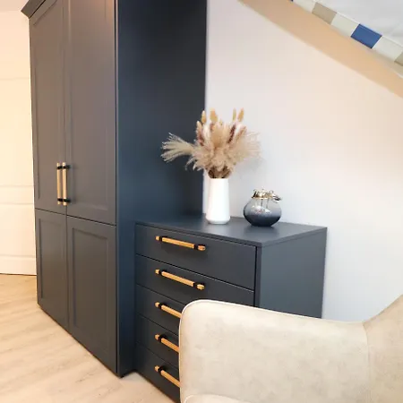 Oewern Diek App 59 *